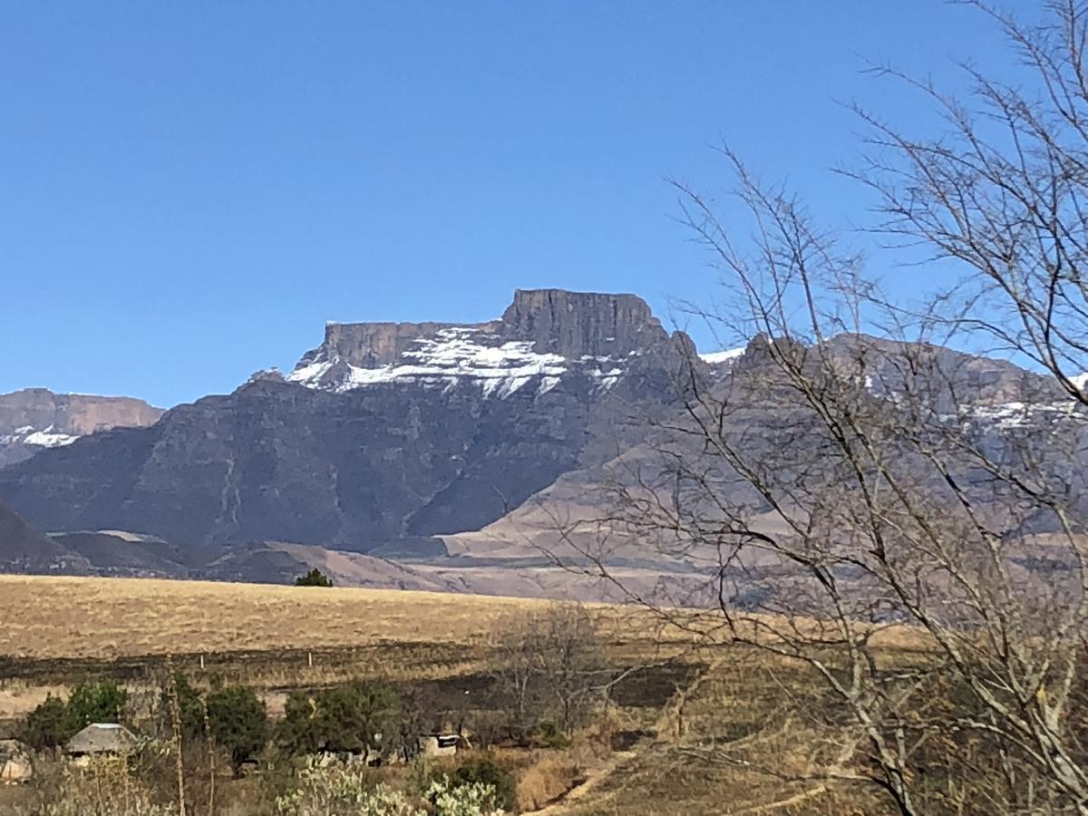 Drakensberg Inkosana Lodge Champagne Valley Luaran gambar